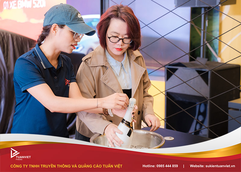 lễ trao giải chương trình sắm xe sang rút thăm lộc vàng