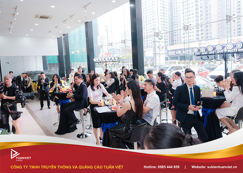 lễ trao giải chương trình sắm xe sang rút thăm lộc vàng