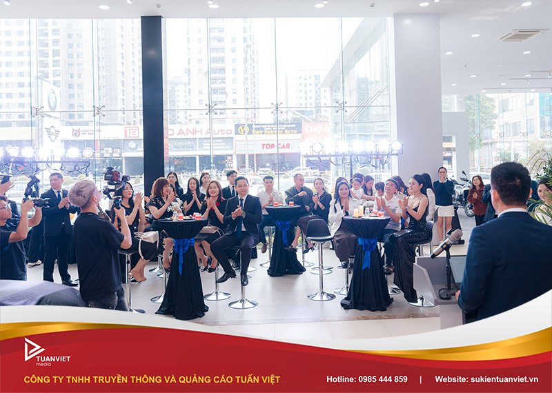 lễ trao giải chương trình sắm xe sang rút thăm lộc vàng