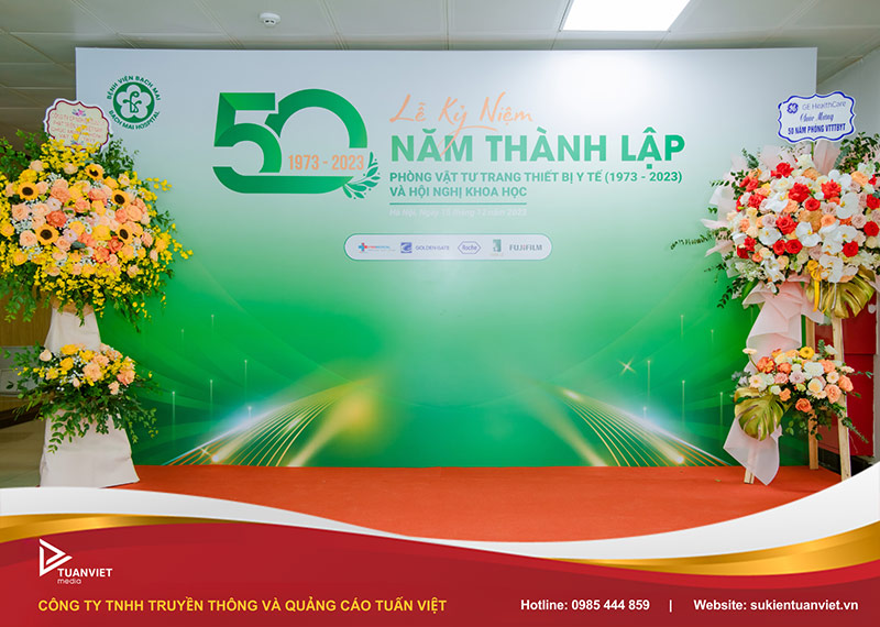 giá thiết kế backdrop là bao nhiêu