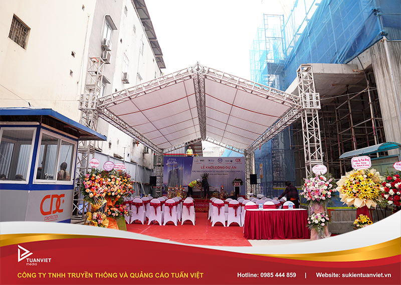 giá thuê rạp sự kiện