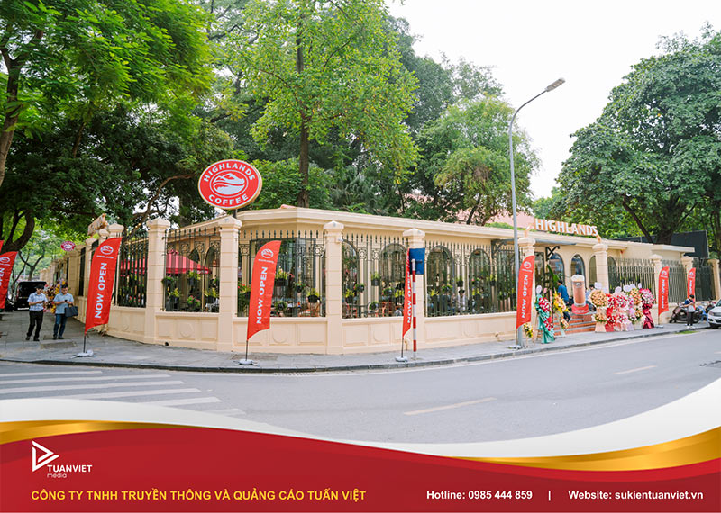 khai trương quán trà sữa