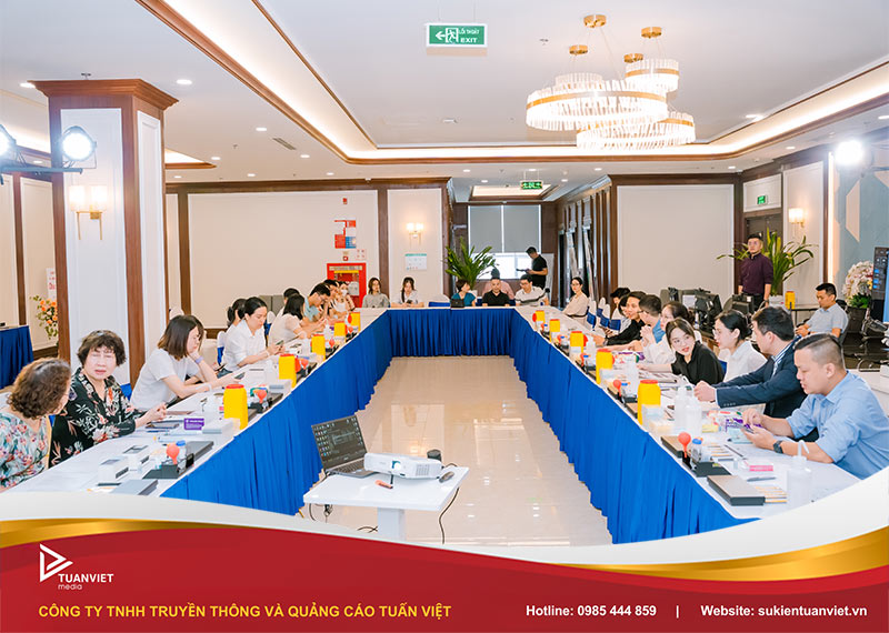 mẫu kịch bản dẫn chương trình hội thảo