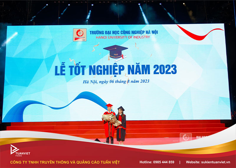 background lễ trao bằng tốt nghiệp