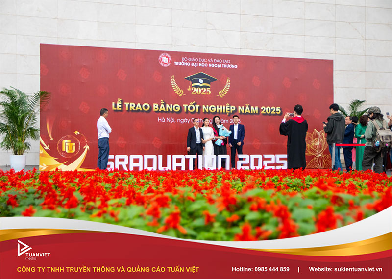 background sự kiện trao bằng tốt nghiệp