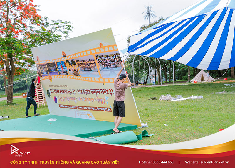 backdrop lễ tổng kết