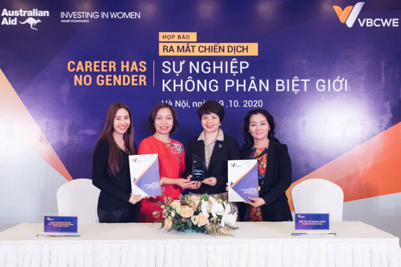 Khung phông nền họp báo