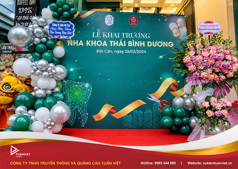 Trang trí cổng bóng bay khai trương