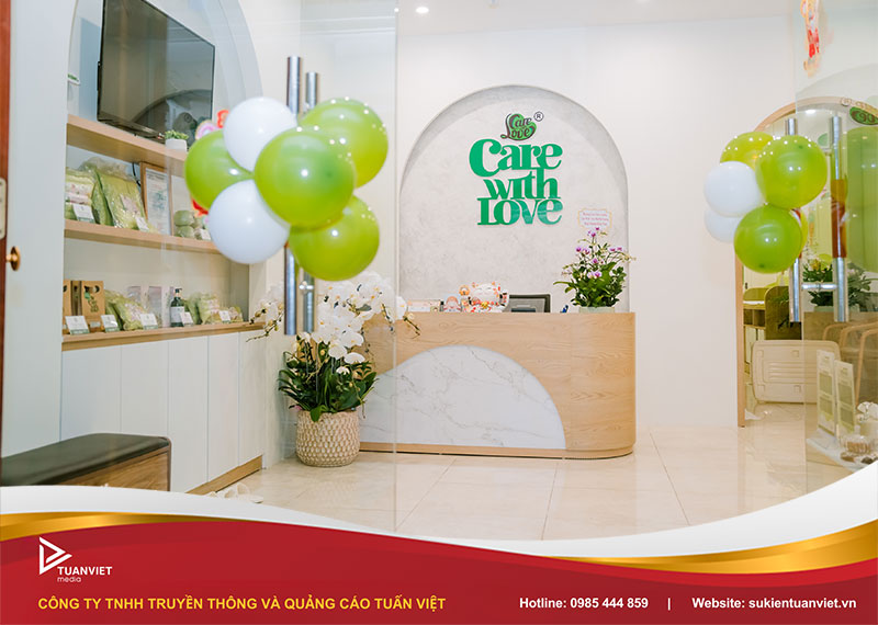 Mẫu trang trí bóng bay khai trương hiện đại