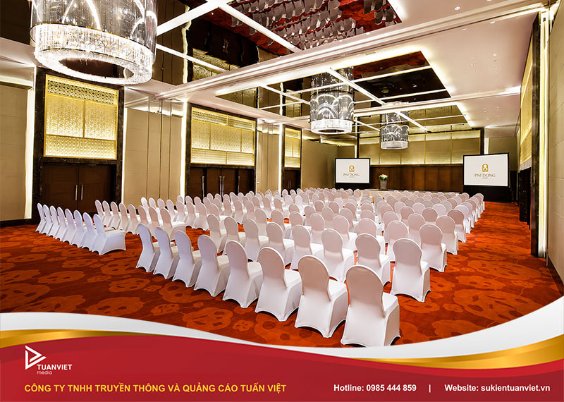 phòng tổ chức họp báo