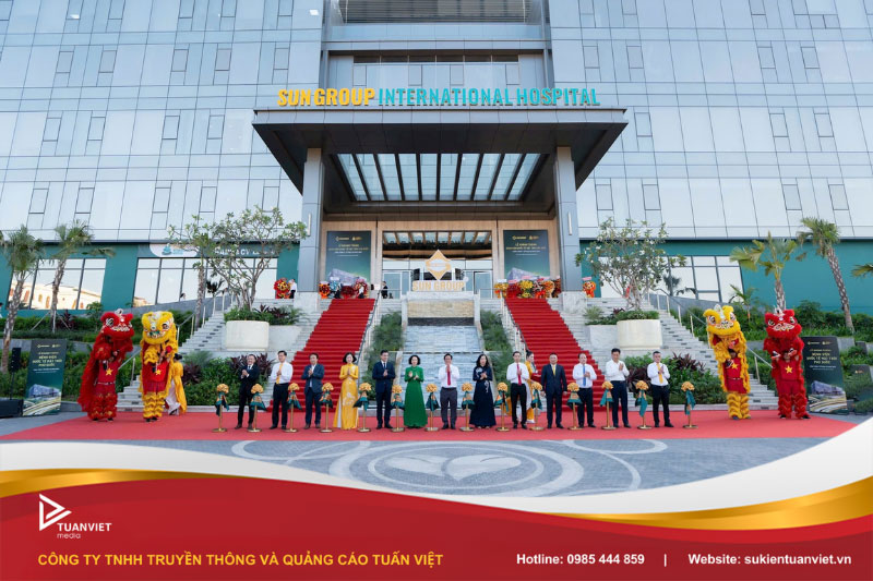 khai trương bệnh viện