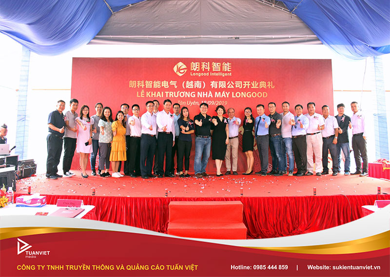tổ chức lễ khai trương nhà máy