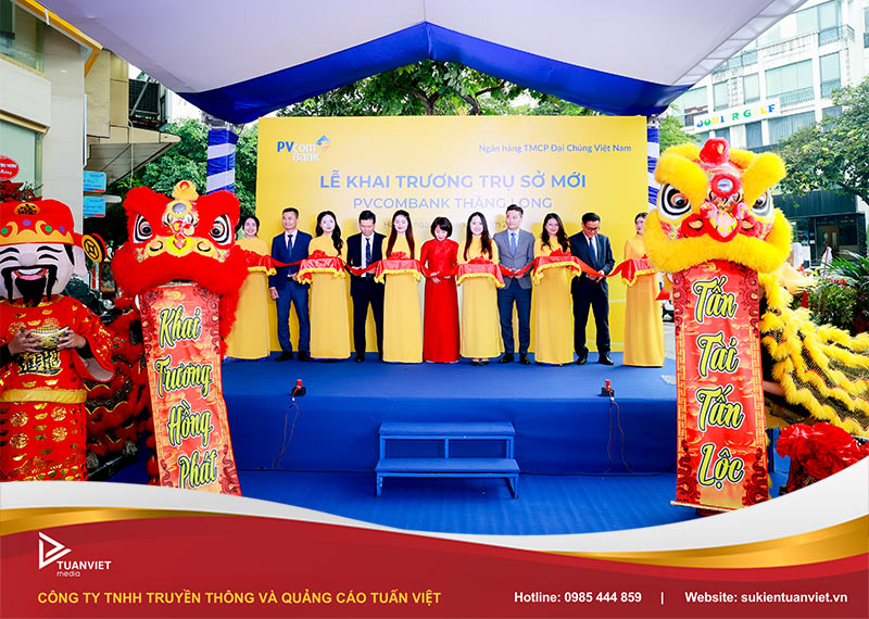 câu đối mừng khai trương hay