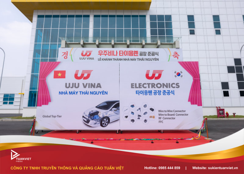 dịch vụ làm background lễ khánh thành tuấn việt media