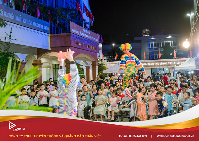 các hoạt động phá cỗ rước đèn trung thu