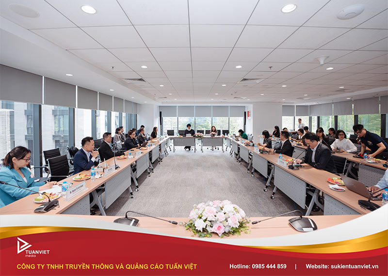 chi phí tổ chức hội nghị khách hàng tại Hà Nội