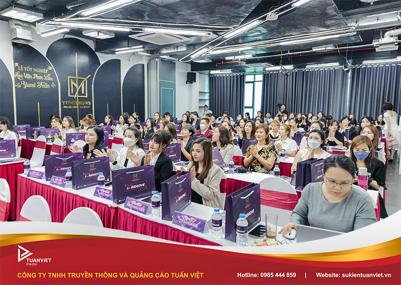 chi phí hội nghị khách hàng
