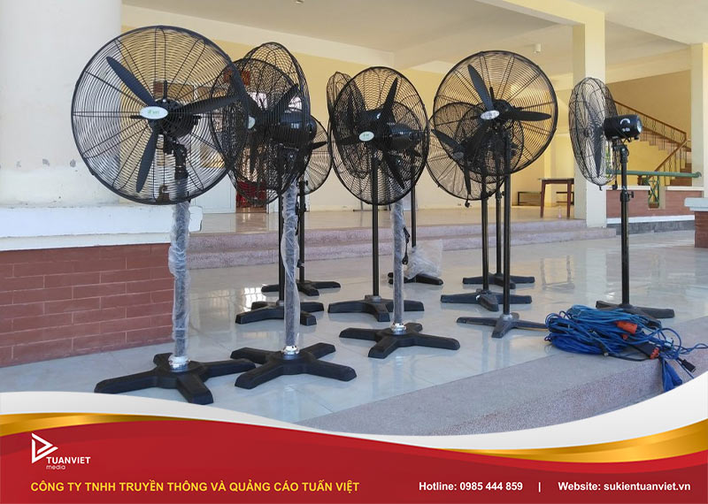 đơn vị cho thuê bàn ghế học sinh uy tín