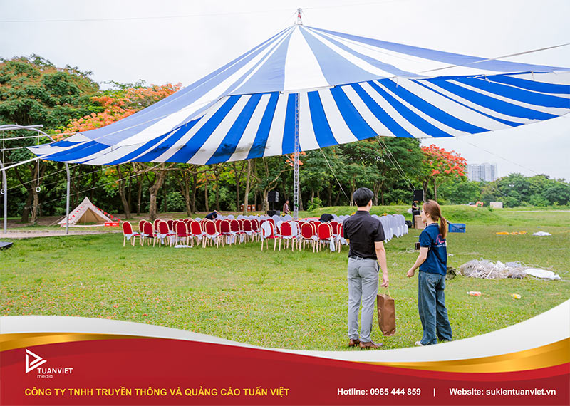 cho thuê dù che khai giảng trọn gói