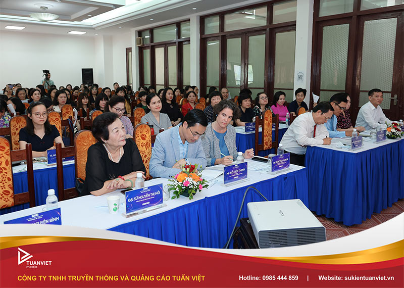 hội thảo kết nối women in tech