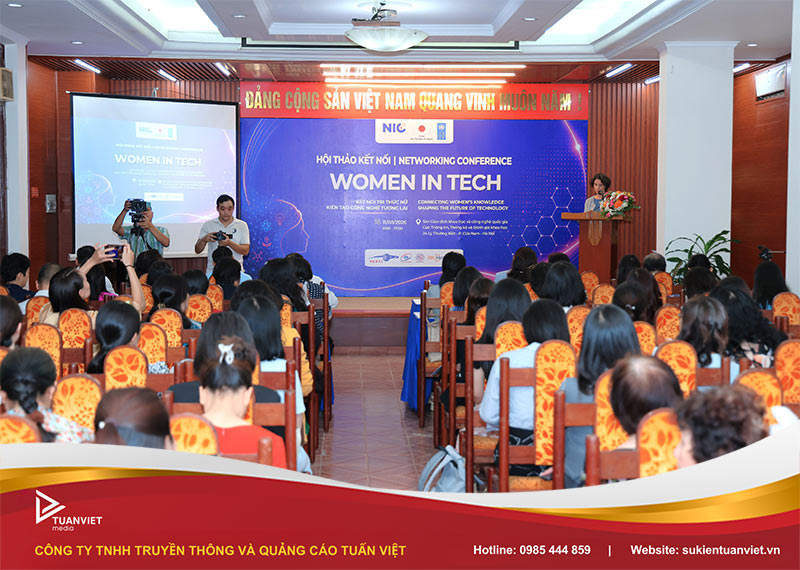 hội thảo kết nối women in tech
