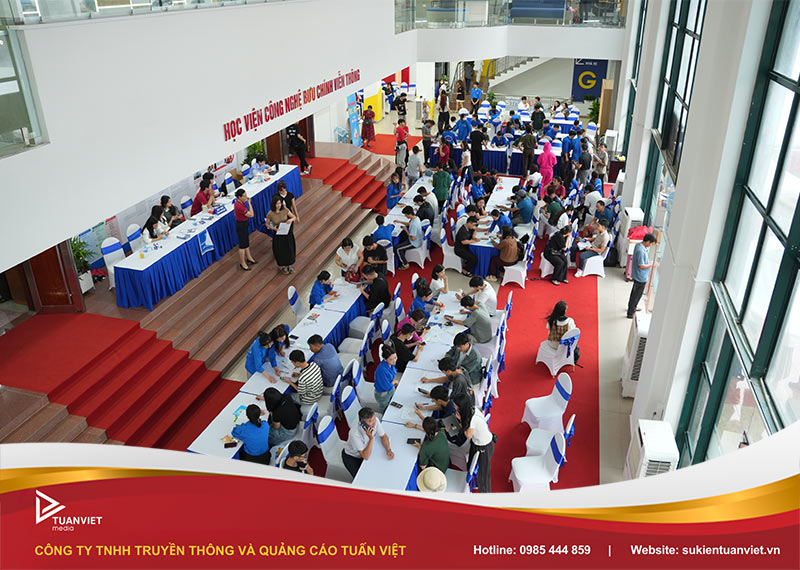 sự kiện chào tân sinh viên học viện bưu chính viễn thông 2026