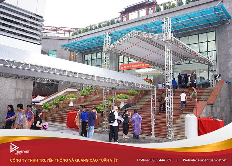 sự kiện chào tân sinh viên học viện bưu chính viễn thông 2026