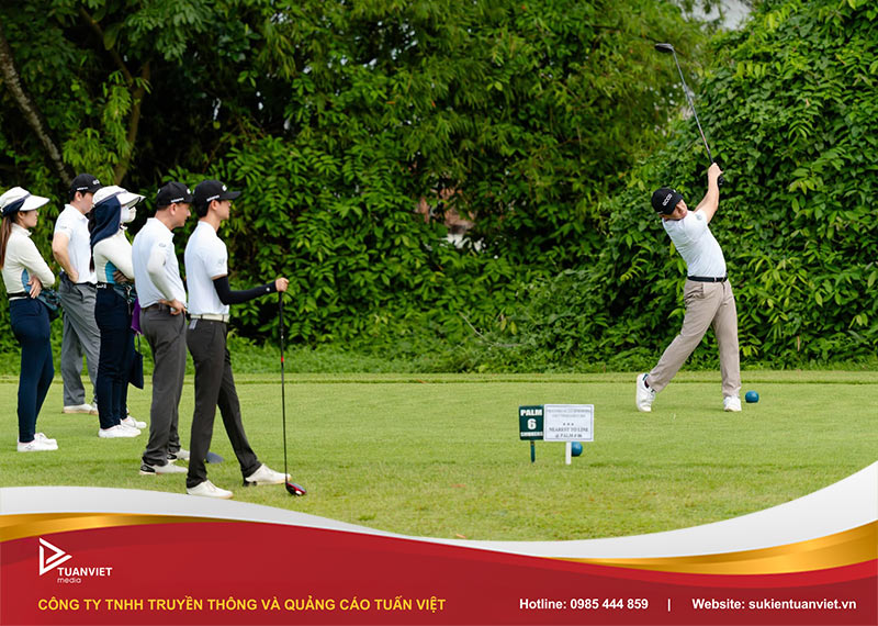 tổ chức tiệc gala trao giải golf