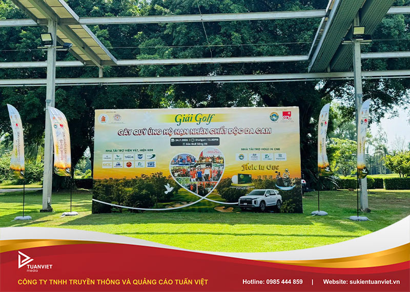 quy trình tổ chức giải golf