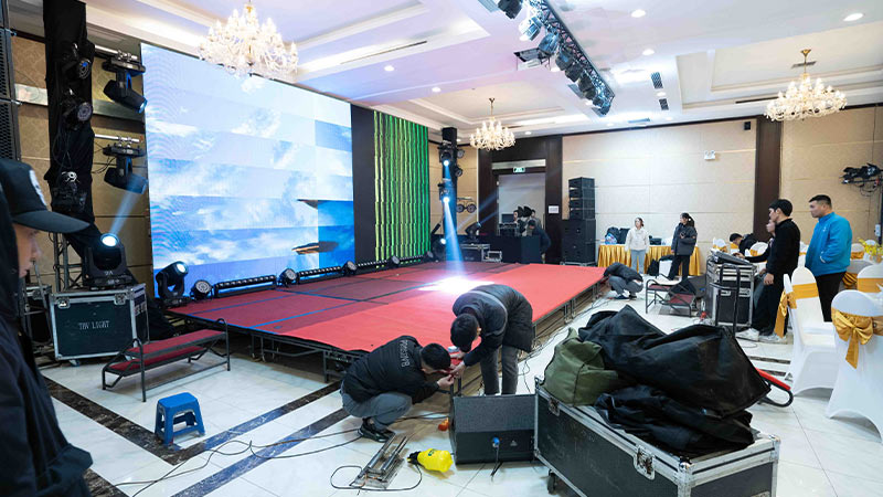 setup âm thanh ánh sáng