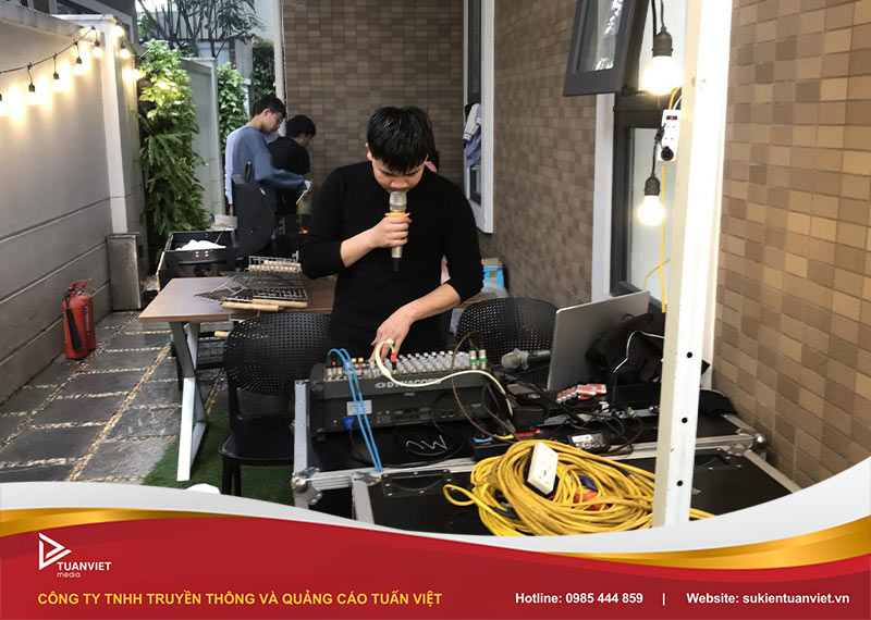 quy trình setup hệ thống âm thanh ánh sáng tổ chức sự kiện