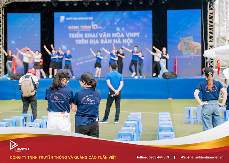 cách setup hệ thống âm thanh ánh sáng