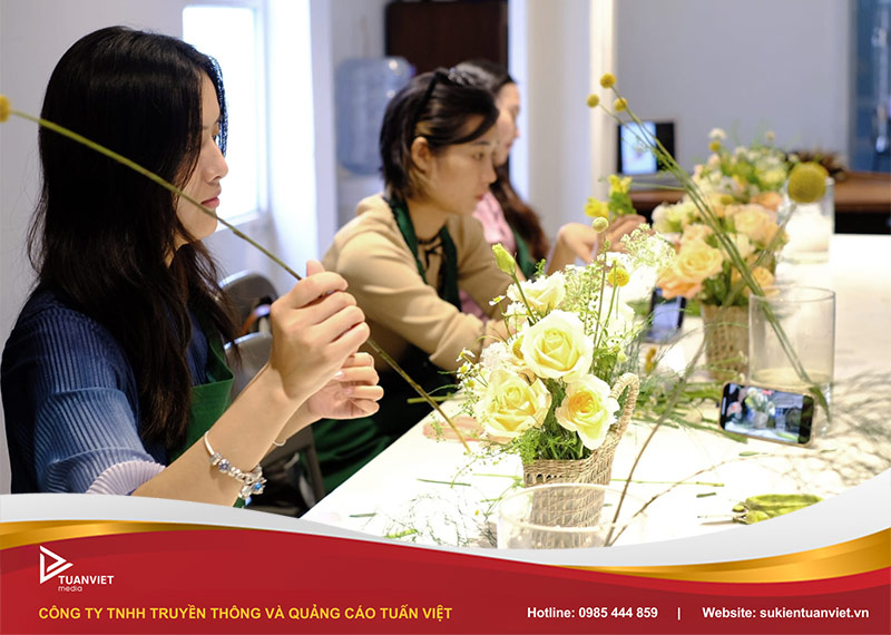 tổ chức workshop 20/10 cho công ty