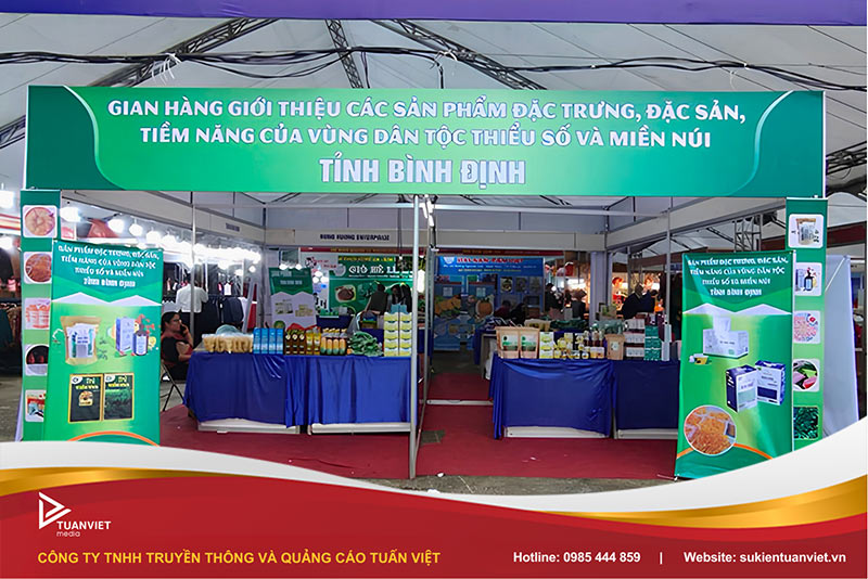dịch vụ làm backdrop hội chợ trọn gói