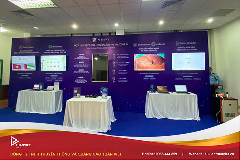 mẫu backdrop hội chợ ấn tượng