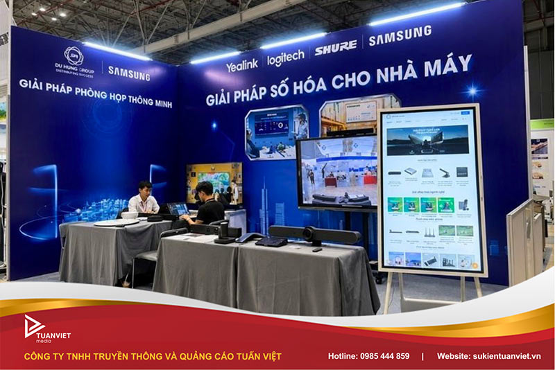 mẫu backdrop hội chợ thương mại