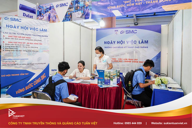 thi công backdrop gian hàng hội chợ tại Hà Nội