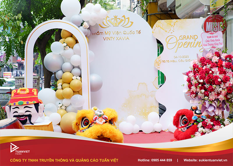 dịch vụ thi công backdrop khai trương spa Hà Nội