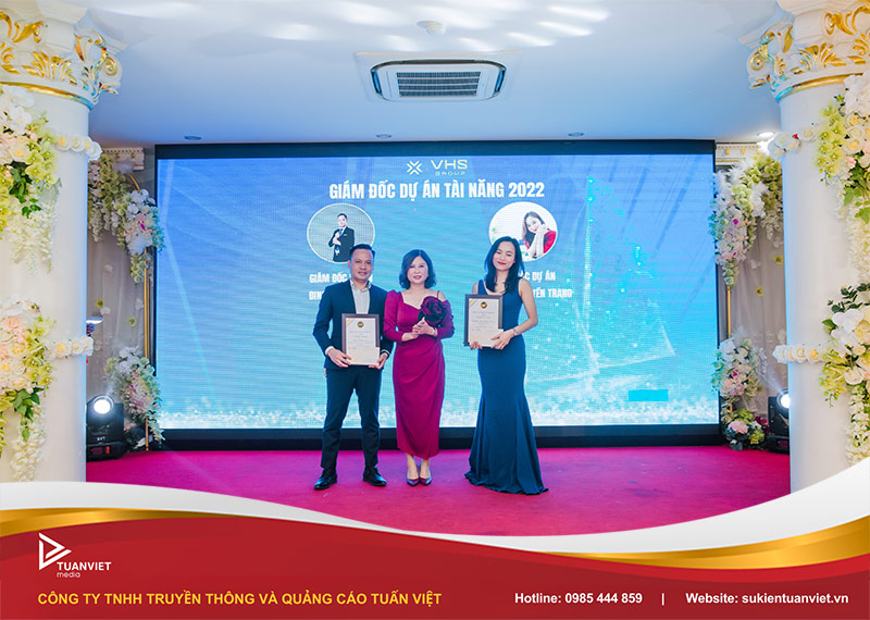mẫu phông nền lễ vinh danh