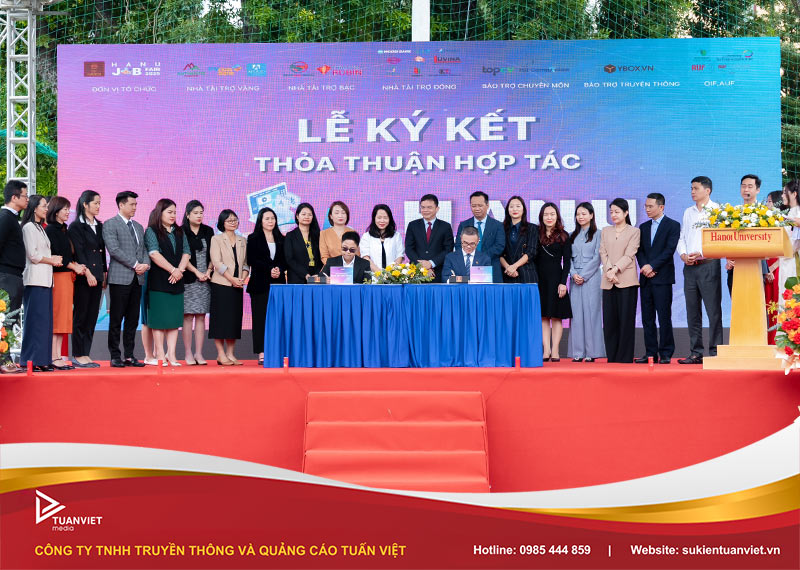 mẫu bàn ký kết đẹp